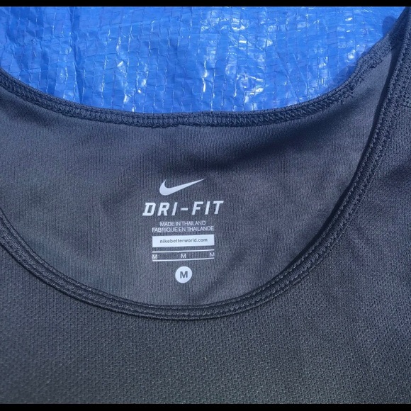 Nike tank top - Picture 2 of 2